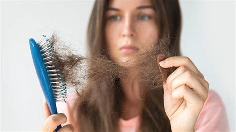 Kadınlarda Saç Dökülmesine Ne İyi Gelir?